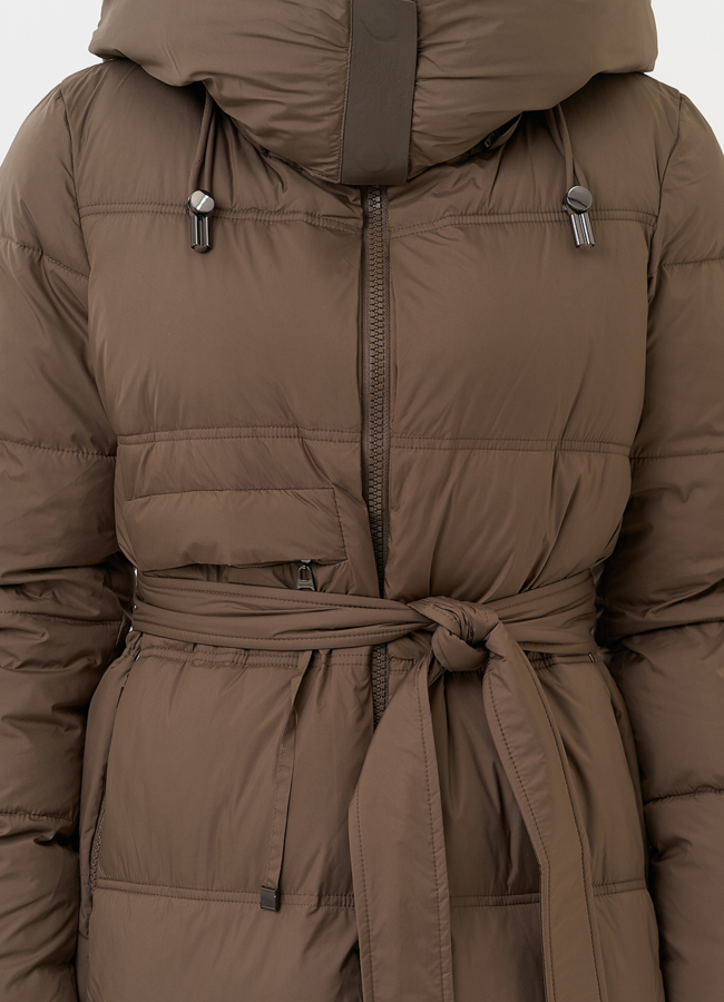 Женское зимнее пальто с капюшоном модель № 31293 в кредит