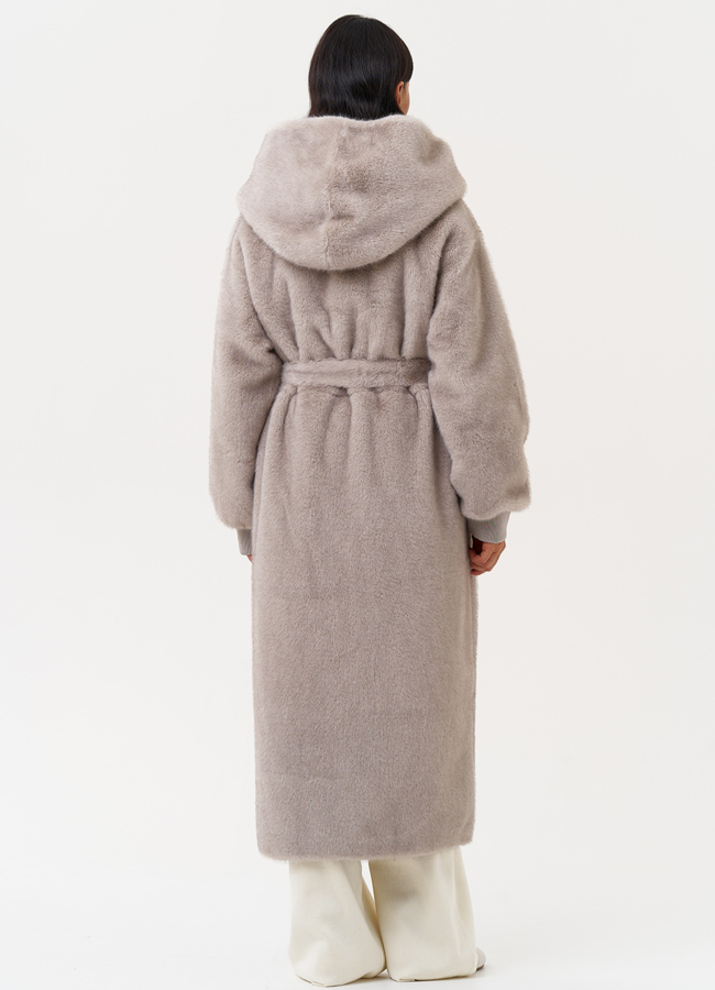 фото Женская шуба из эко меха с капюшоном модель № 31232