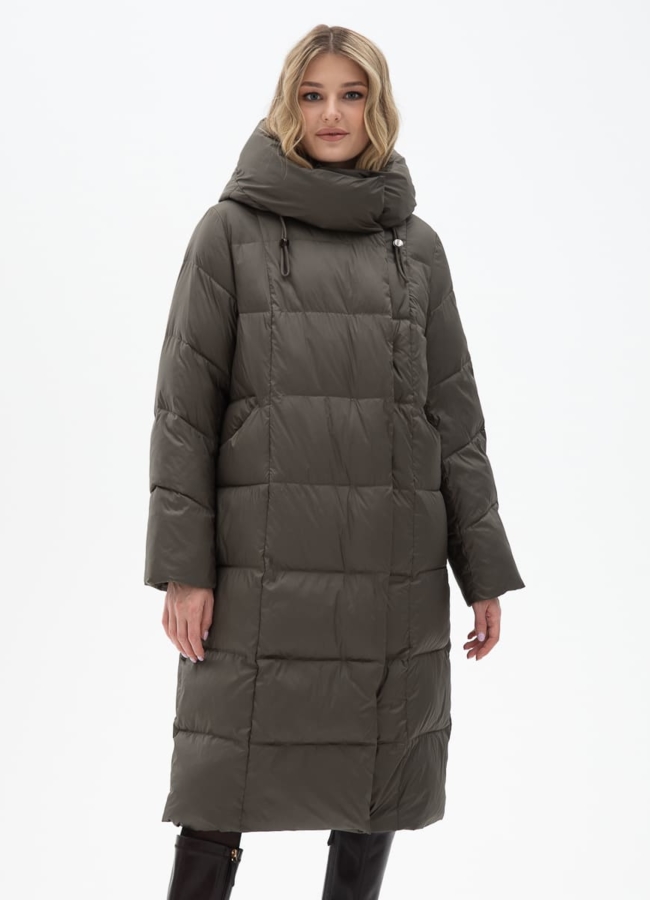 Женский пуховик с капюшоном модель № 31153 меха малина