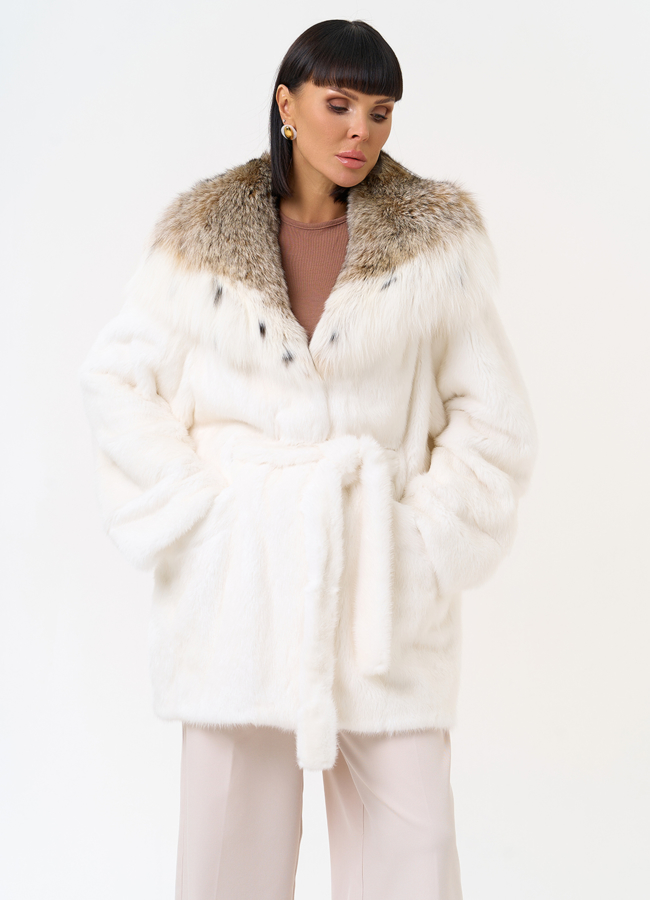 Женская шуба из меха норки с капюшоном из меха рыси модель № 31375 универмаг малина