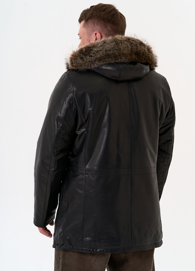 Мужская куртка с капюшоном на мехе из волка модель № 31780 в кредит