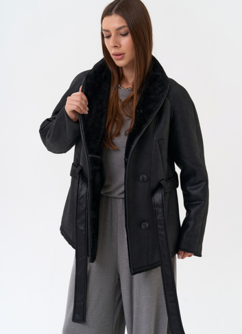 Женская дубленка из эко замши в стиле ретро