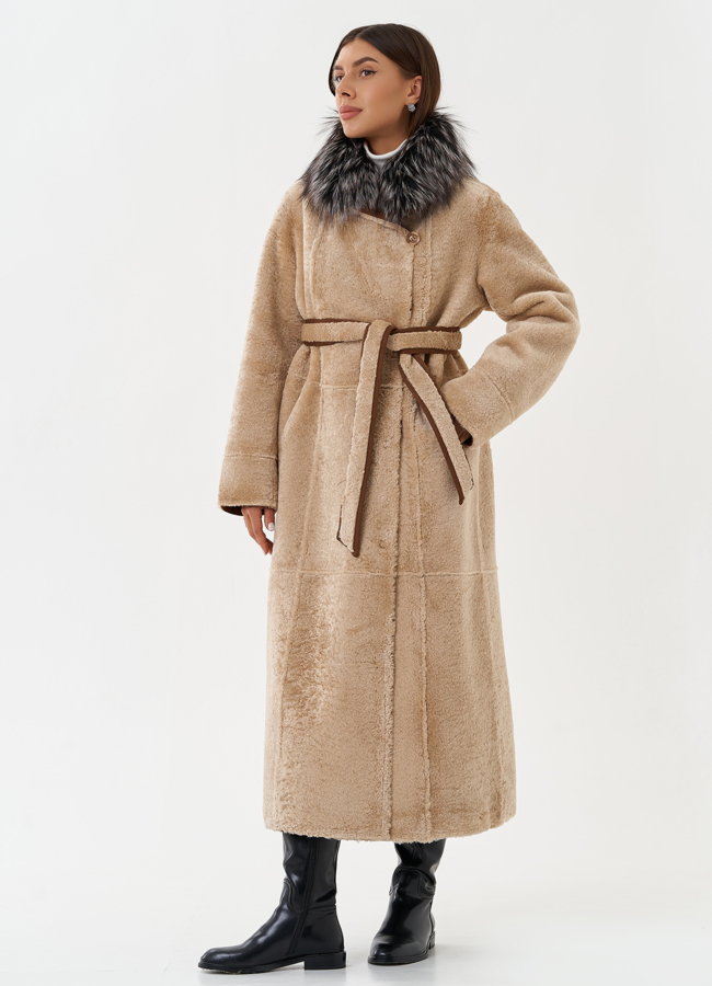 фото Двухсторонняя дубленка из эко кожи с мехом енота модель № 28562