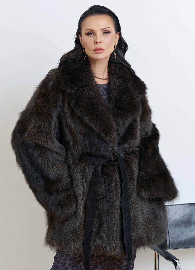 фото Шуба из меха канадского енота модель № 28885