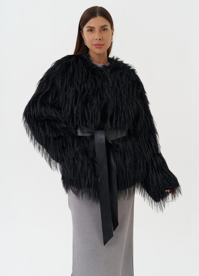 Женская шуба под эко страуса черного цвета модель № 27809 в кредит