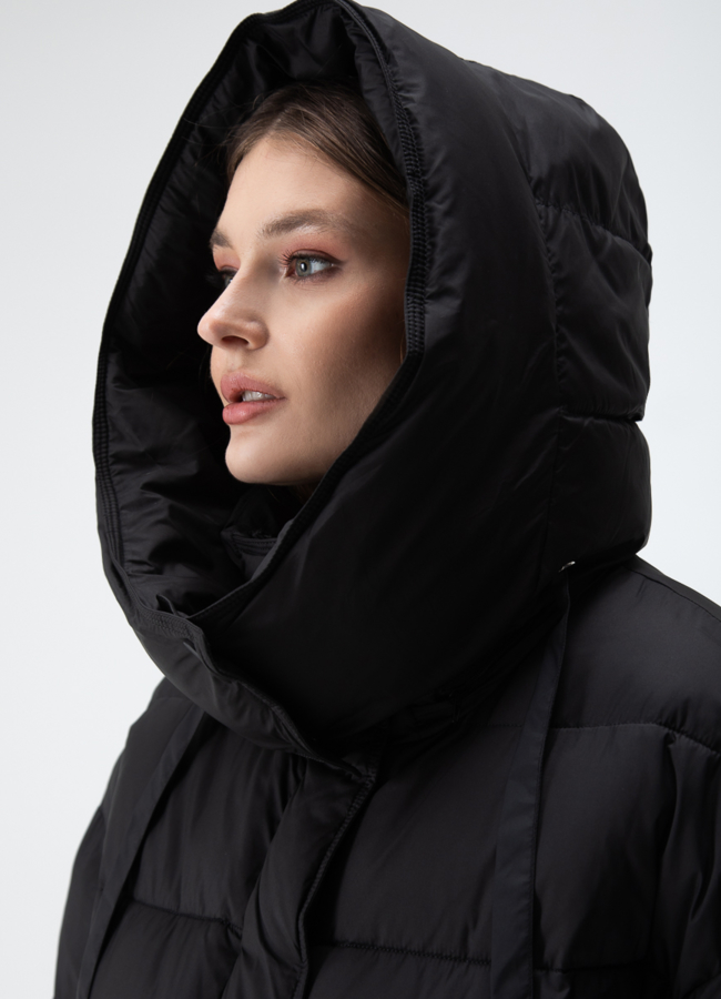 Женский пуховик с капюшоном  модель № 29206 универмаг малина