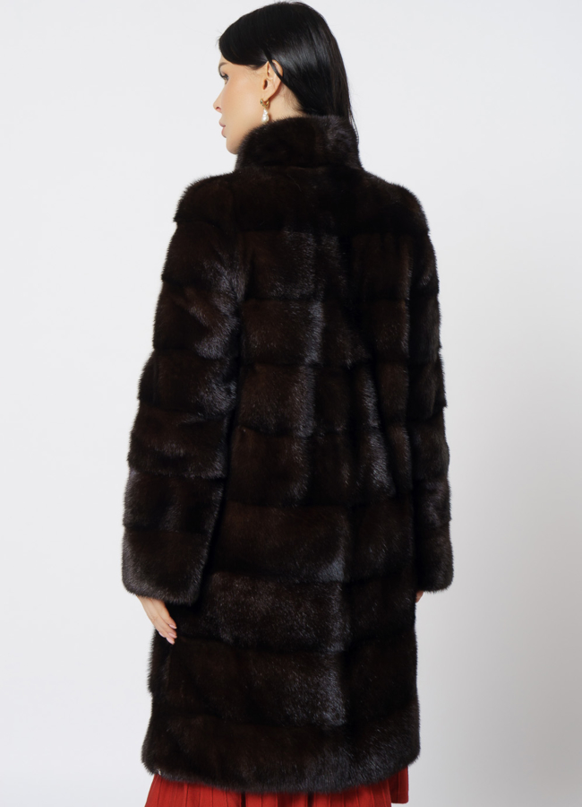 Шуба из норки модель № 25893 в рассрочку