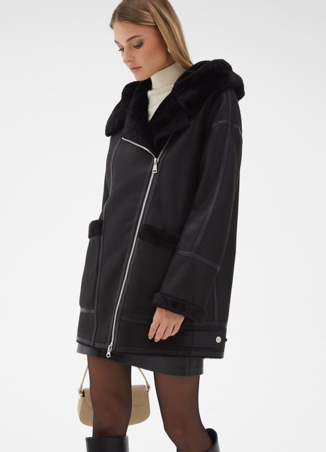 Женская удлиненная дубленка из эко кожи модель № 32022 универмаг малина