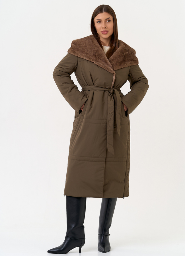 Женское пальто с капюшоном из эко меха под норку модель № 31606 в кредит