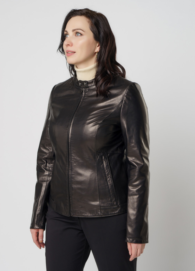 Женская кожаная куртка модель № 10627 универмаг малина