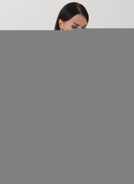Женская дубленка с капюшоном фото
